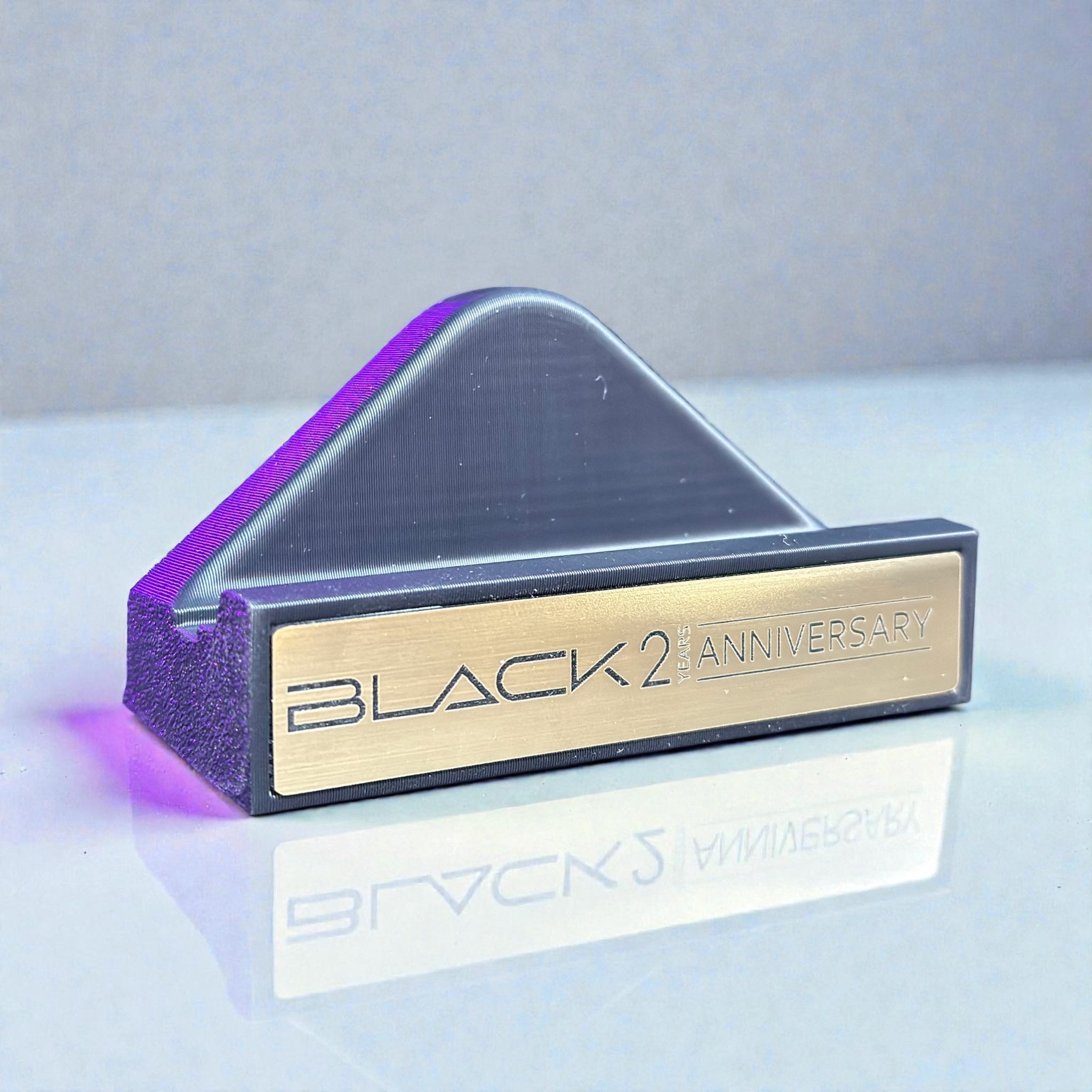 Slab Stand 2 Years Anniversary Edition Metall Label Optik